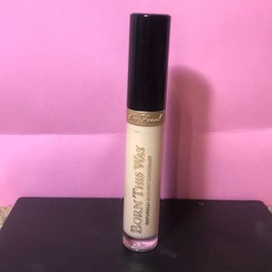 Too Faced Born This Way Concealer